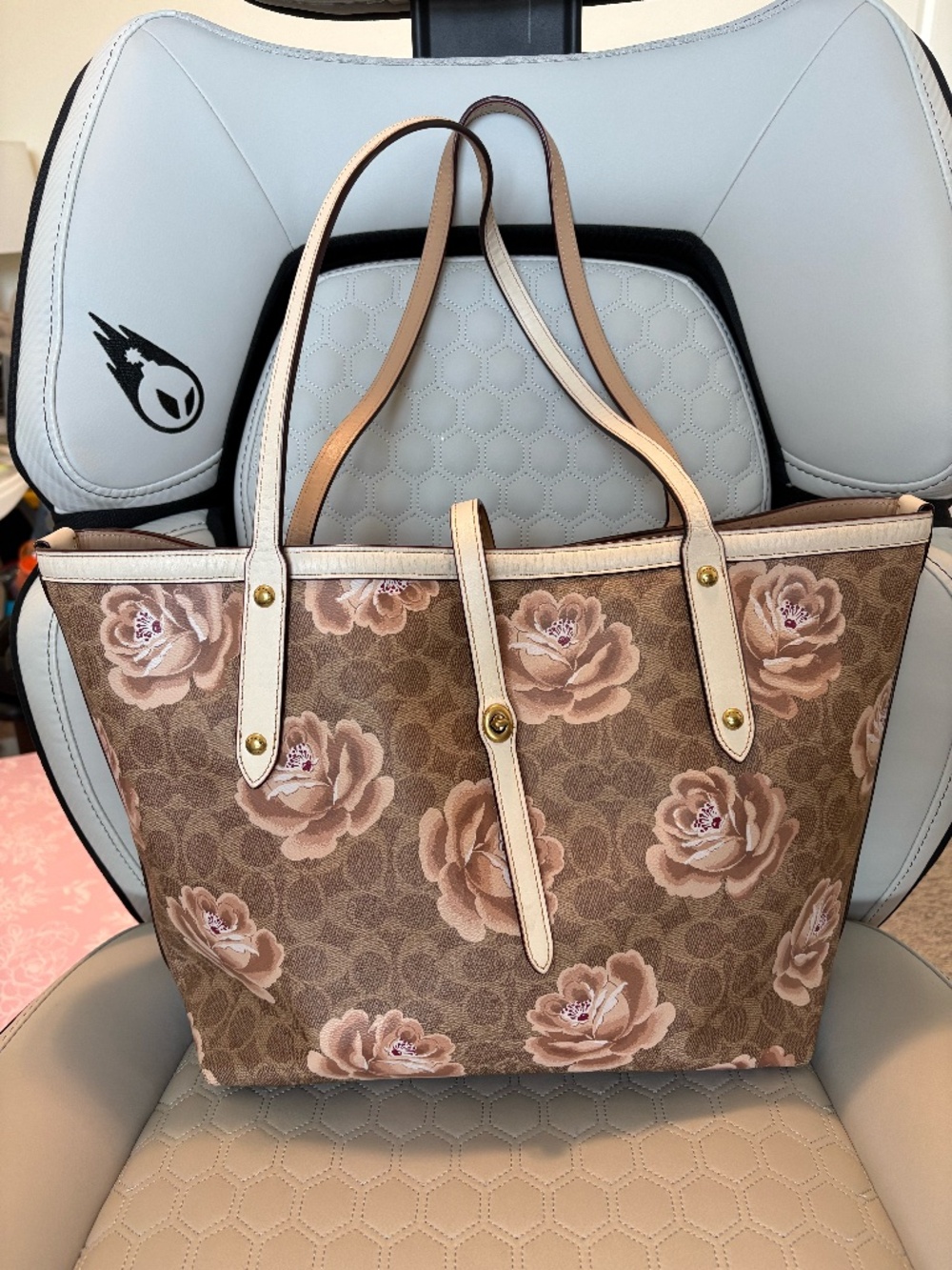 COACH Market Tote in Signature Rose Print
